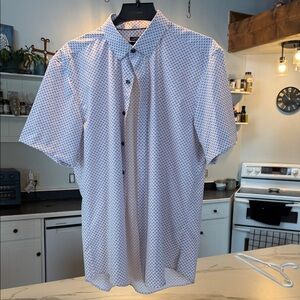Kenneth Cole White and Blue Geometric Casual Shirt